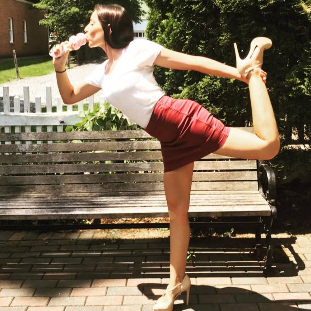 Meet your Posher, Monika